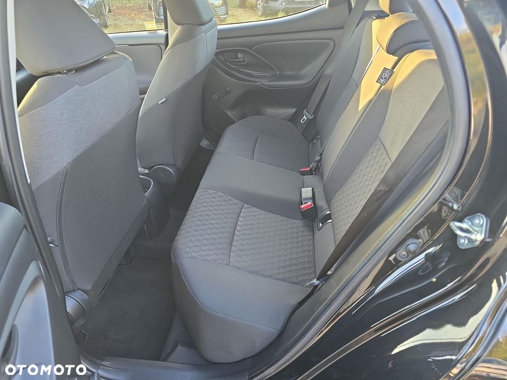 Toyota Yaris 1.5 Comfort CVT - 13