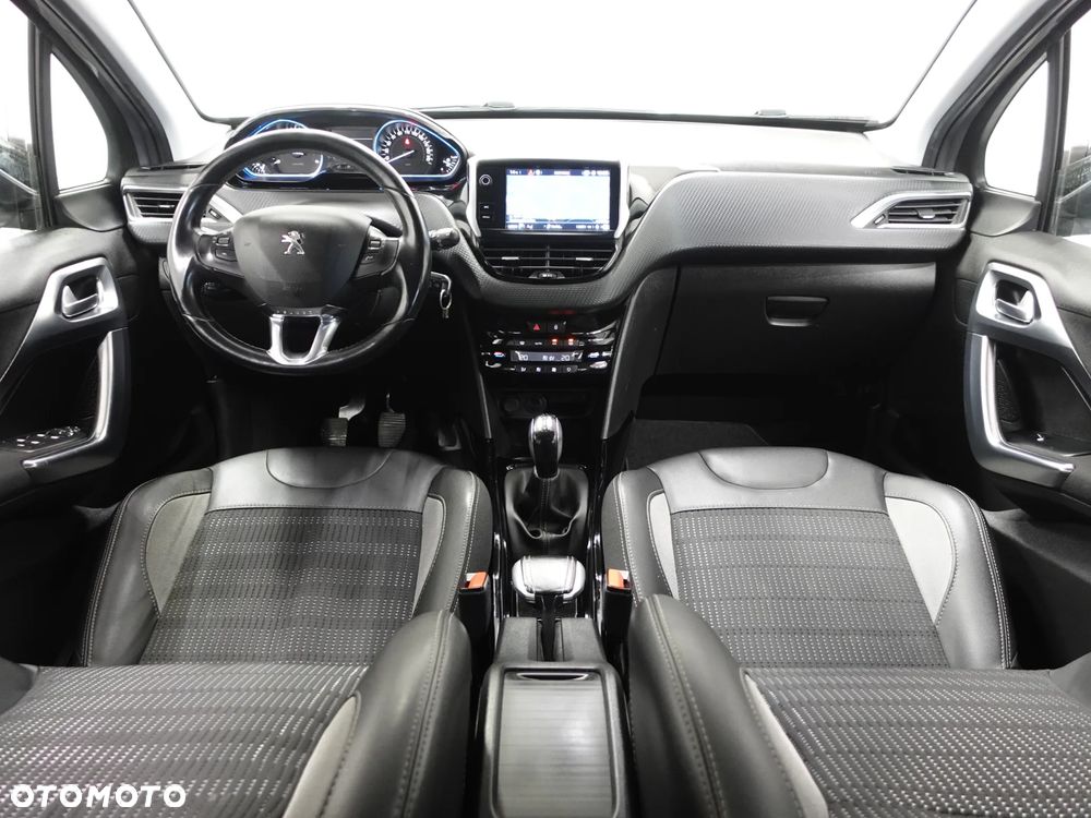 Peugeot 2008 1.5 BlueHDi Crossway - 26