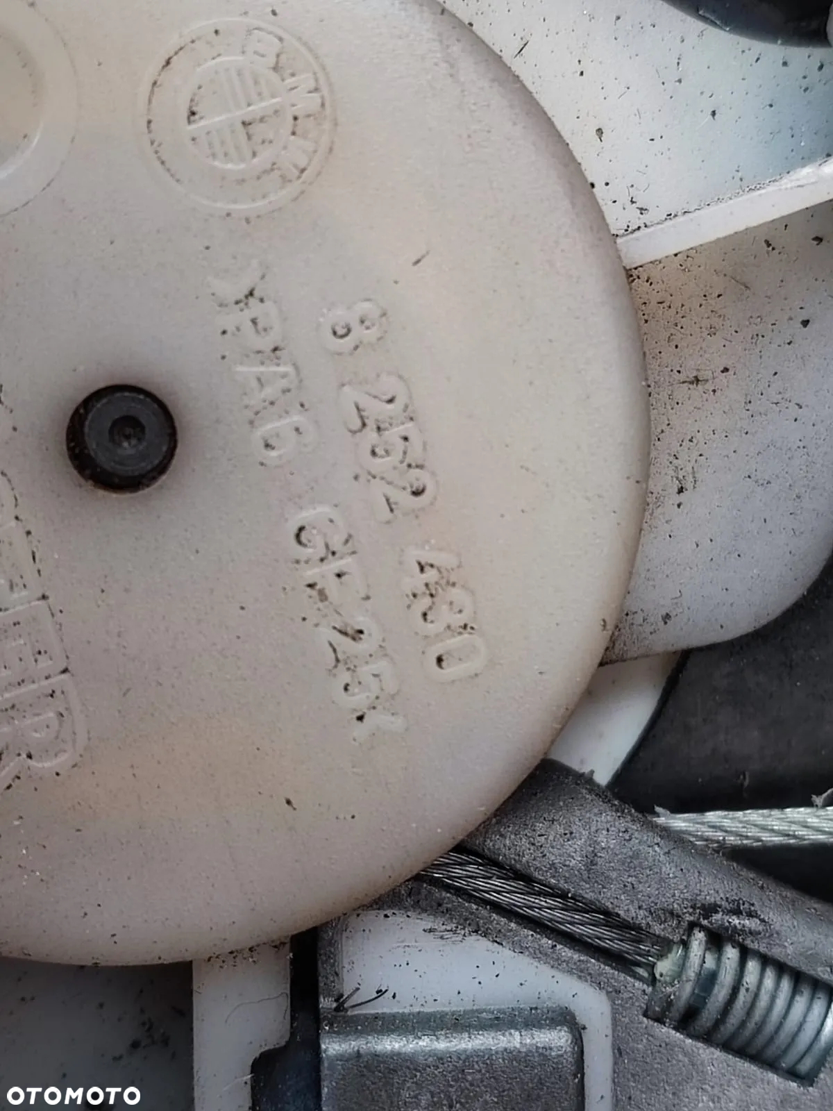 BMW E39 ORYGINALNY PODNOŚNIK SZYBY TYŁ LEWY / PRAWY POLIFT. O NR: 8 252 430 / 8 252 429 OEM. DZIAŁAJĄCE W 100% - 9