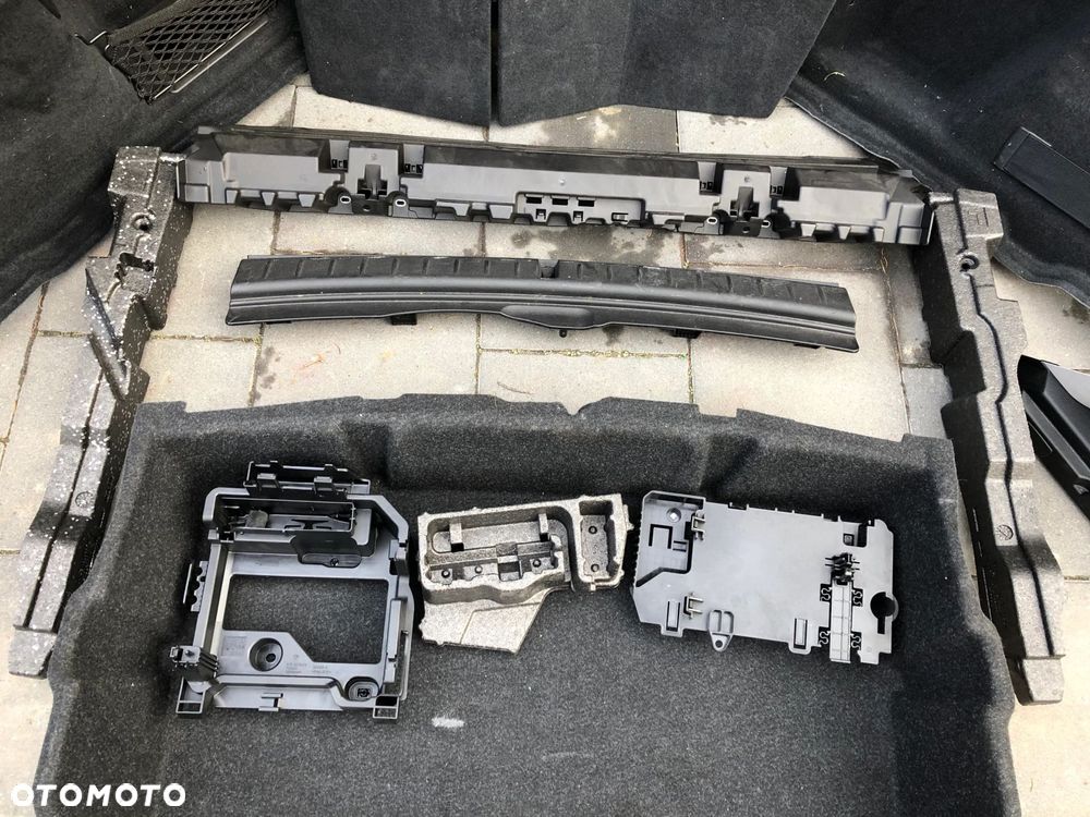 WNĘTRZE BAGAŻNIKA BMW 2 F45 ACTIVE TOURER KOMPLET - 7