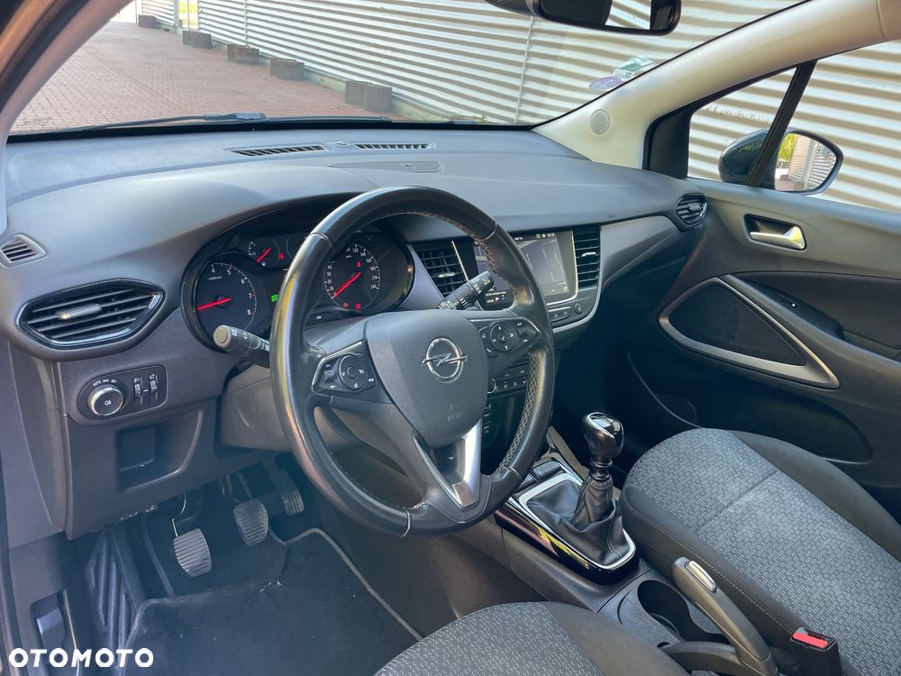 Opel Crossland X - 16
