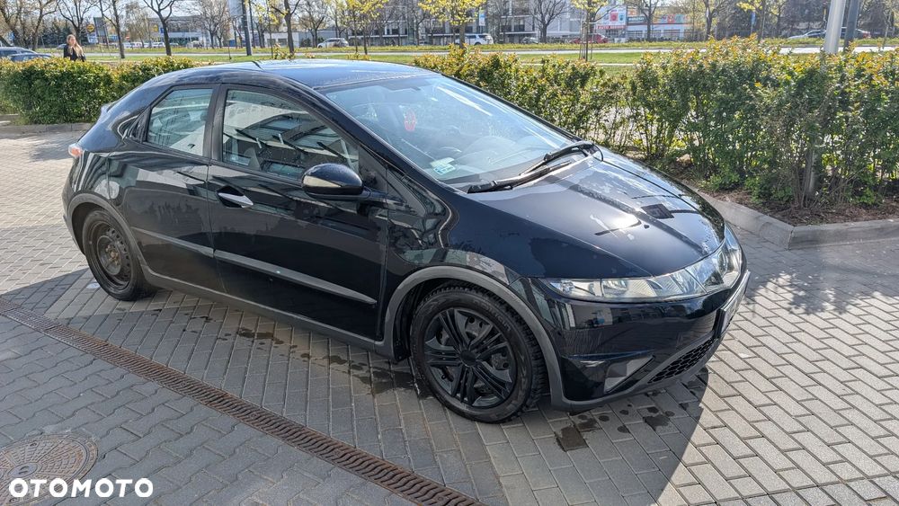 Honda Civic 1.8 Comfort - 2