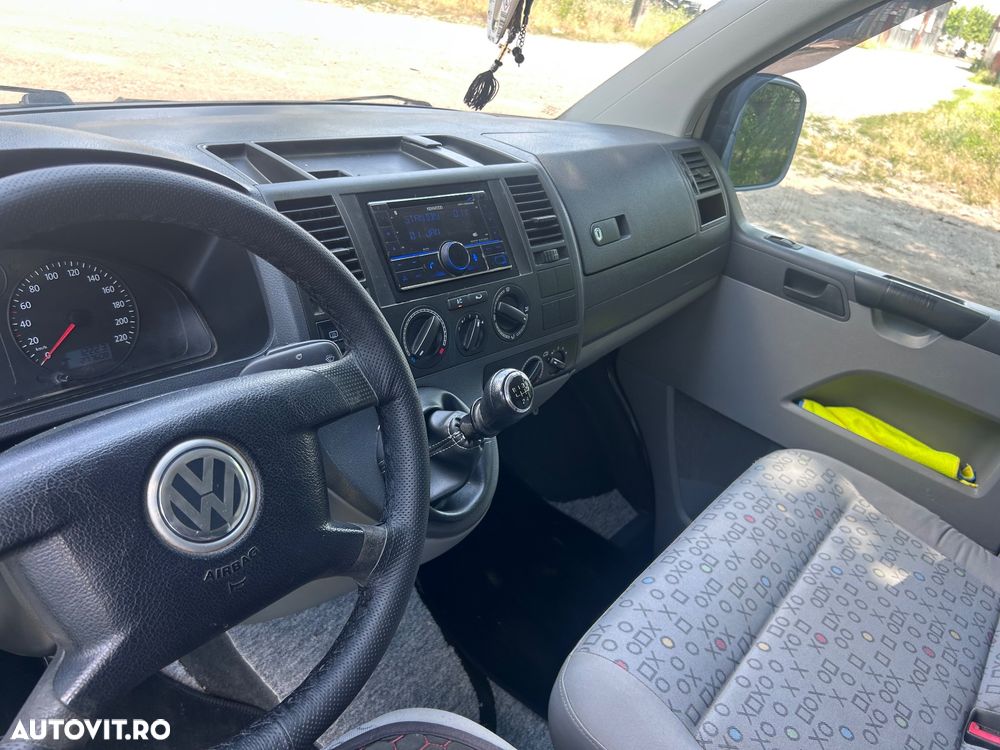 Volkswagen Transporter - 8