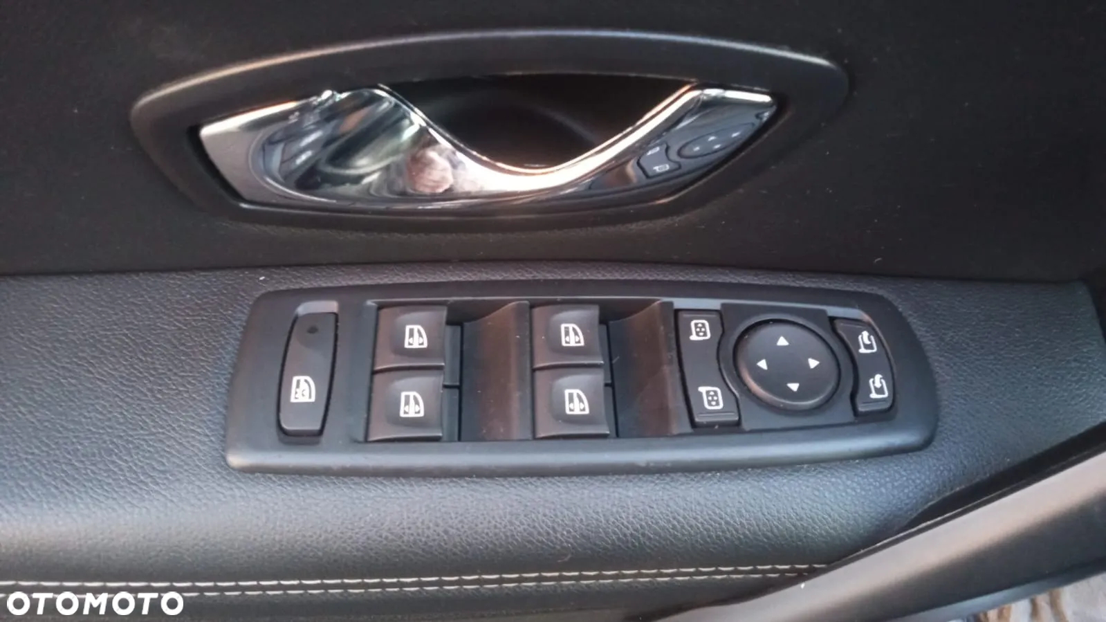 Renault Megane ENERGY TCe 130 Start & Stop Bose Edition - 17