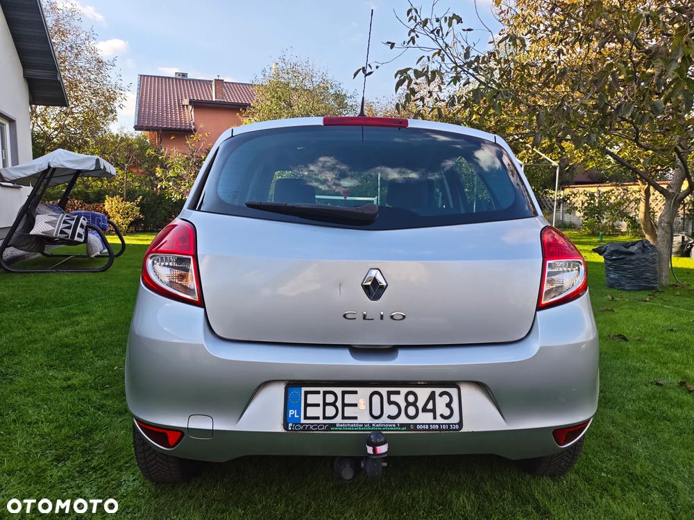 Renault Clio 1.2 16V 75 GPS - 5