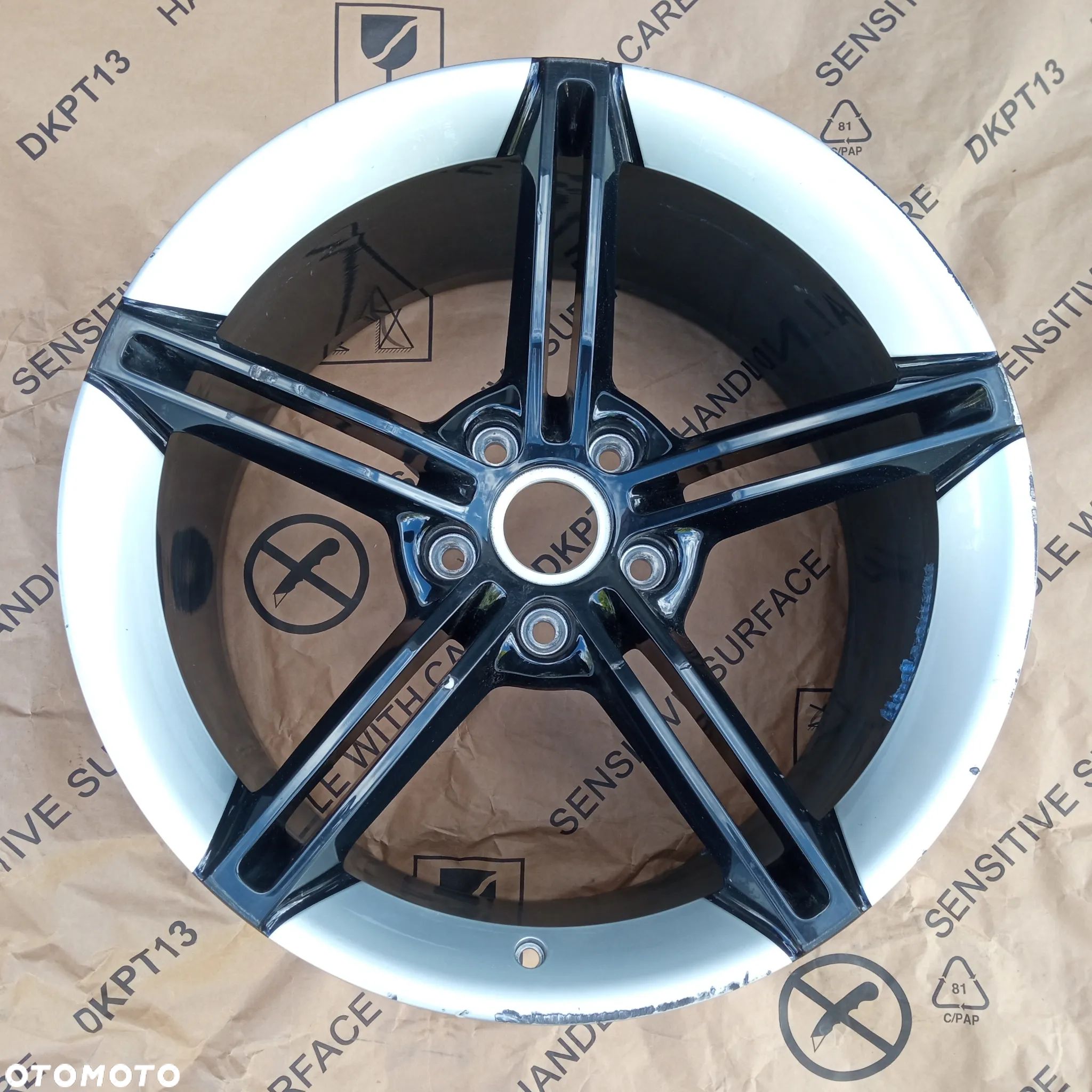 FELGA 21 PORSCHE TAYCAN 9J1 11,5x21 ET66 5x130 9J1601025AB TYLNA ORYGINAŁ - 1