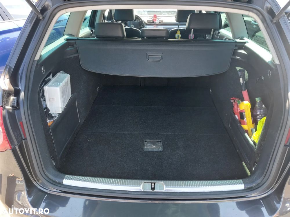 Volkswagen Passat 2.0 TDI Highline DPF - 12