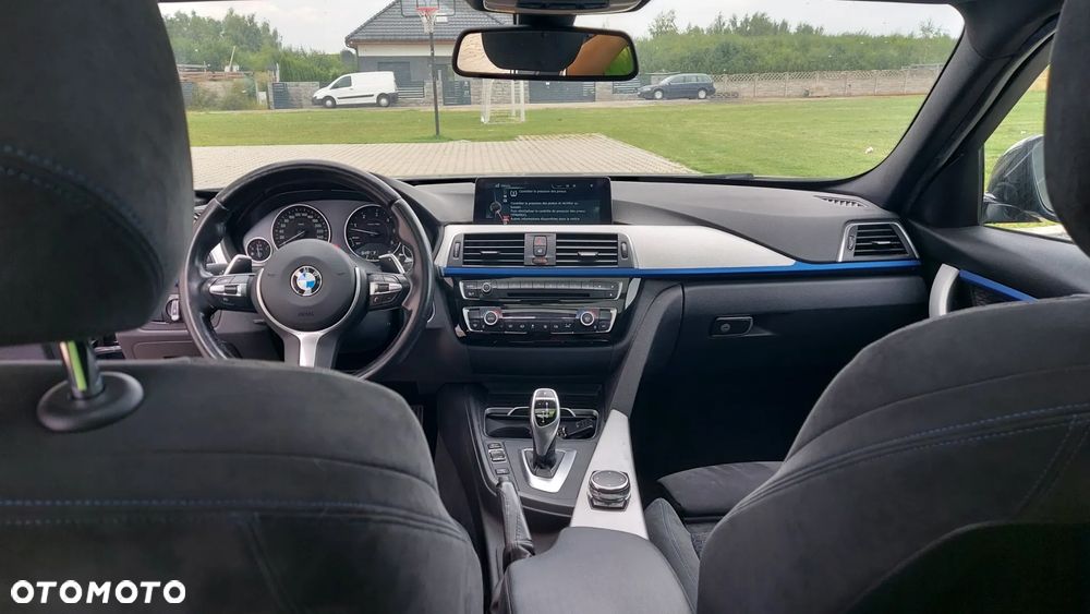 BMW Seria 3 330d Edition M Sport Shadow - 8