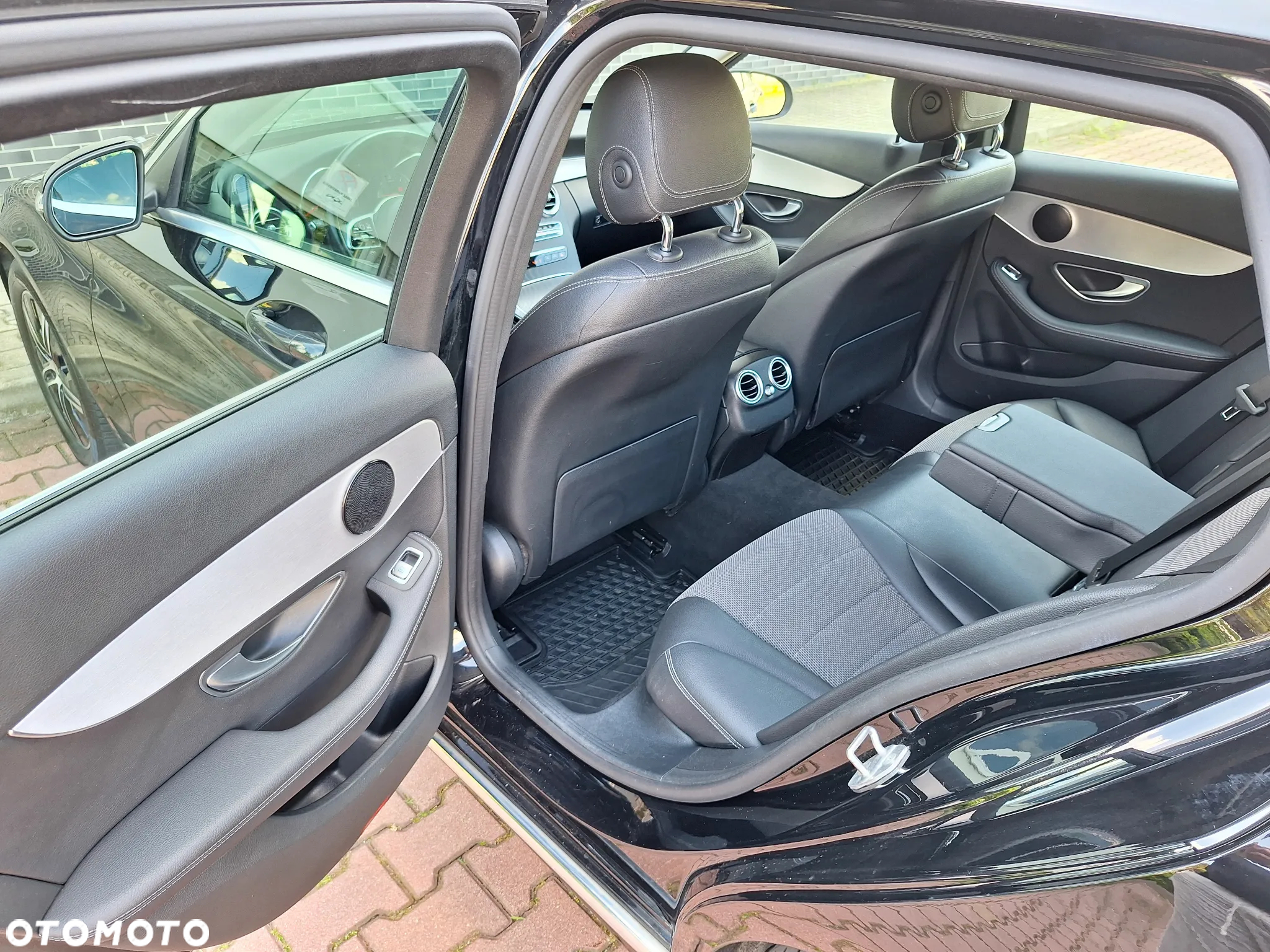 Mercedes-Benz Klasa C 220 d 9G-TRONIC - 19