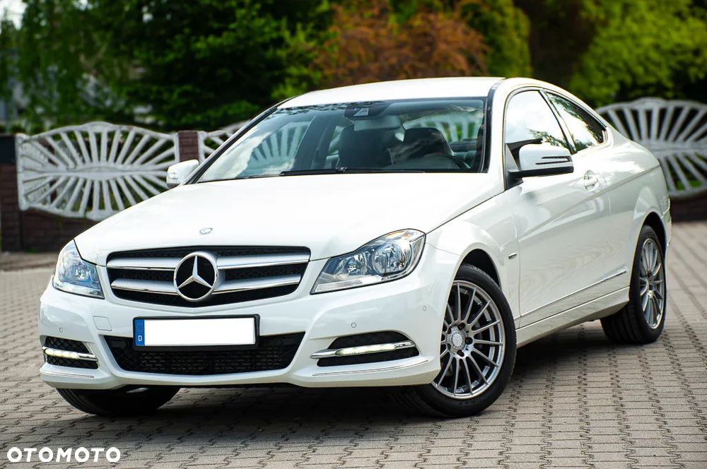Mercedes-Benz Klasa C 180 BlueEFFICIENCY - 12