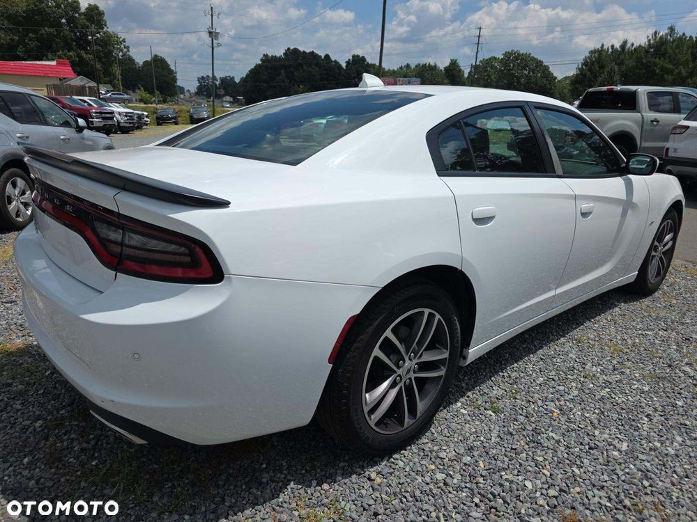 Dodge Charger 3.6 GT - 4