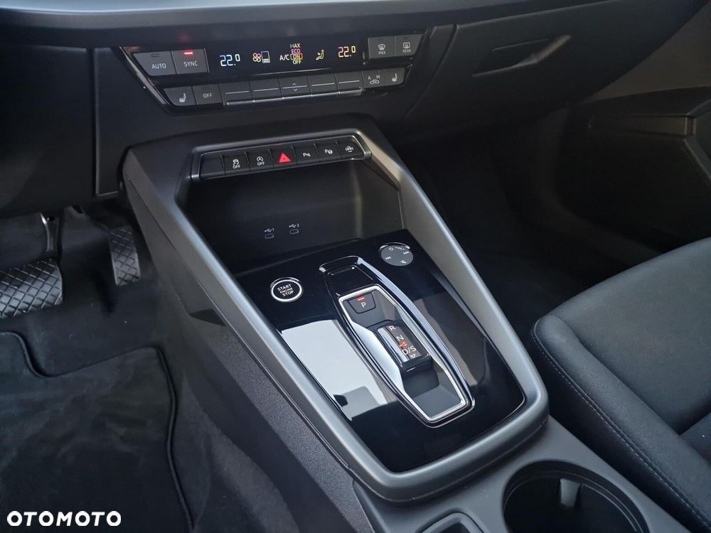 Audi A3 Sportback - 15