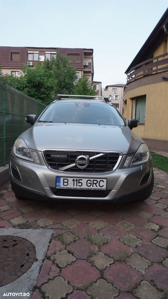 Volvo XC 60 D5 AWD Summum - 2
