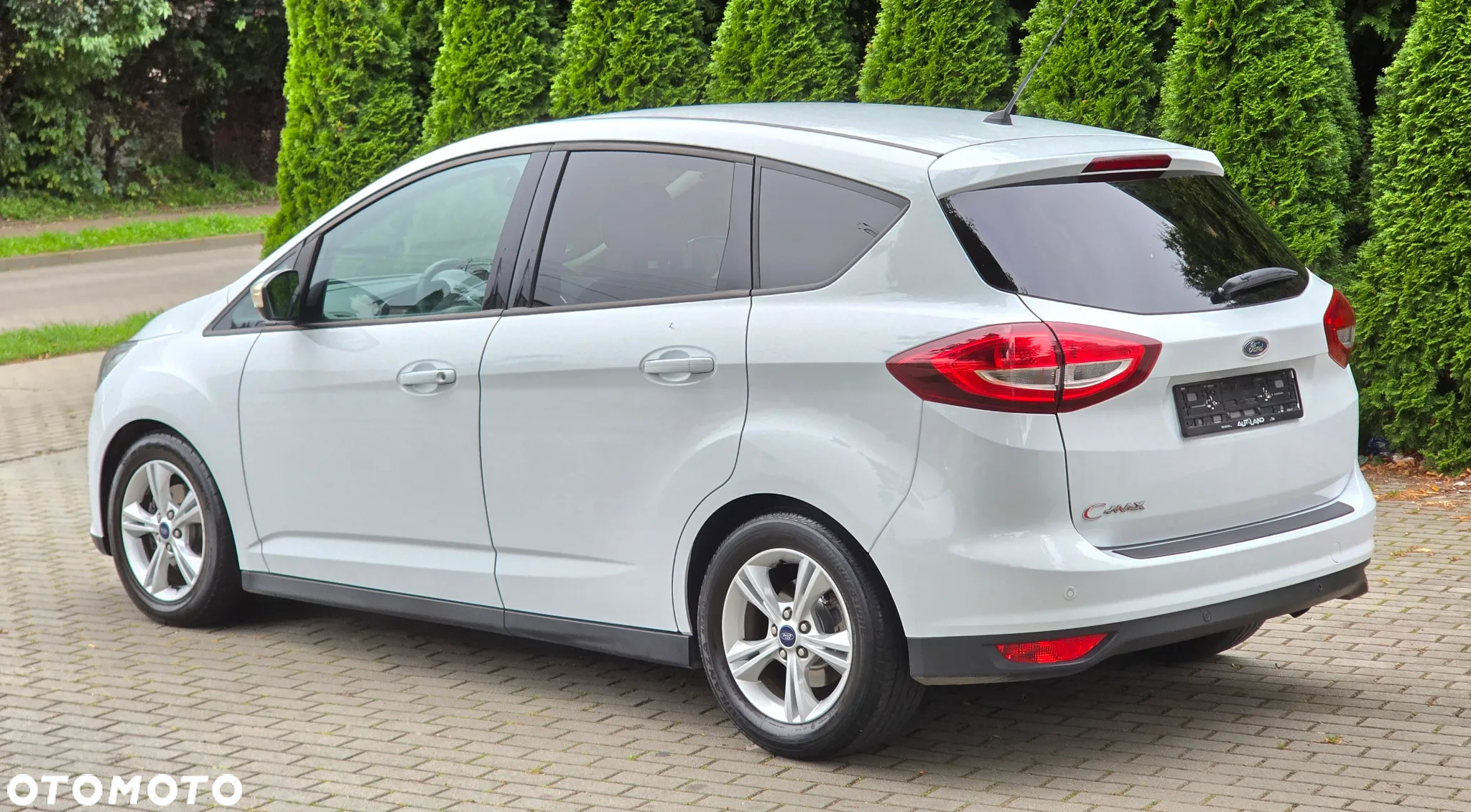 Ford C-MAX 1.6 Ti-VCT Titanium - 3