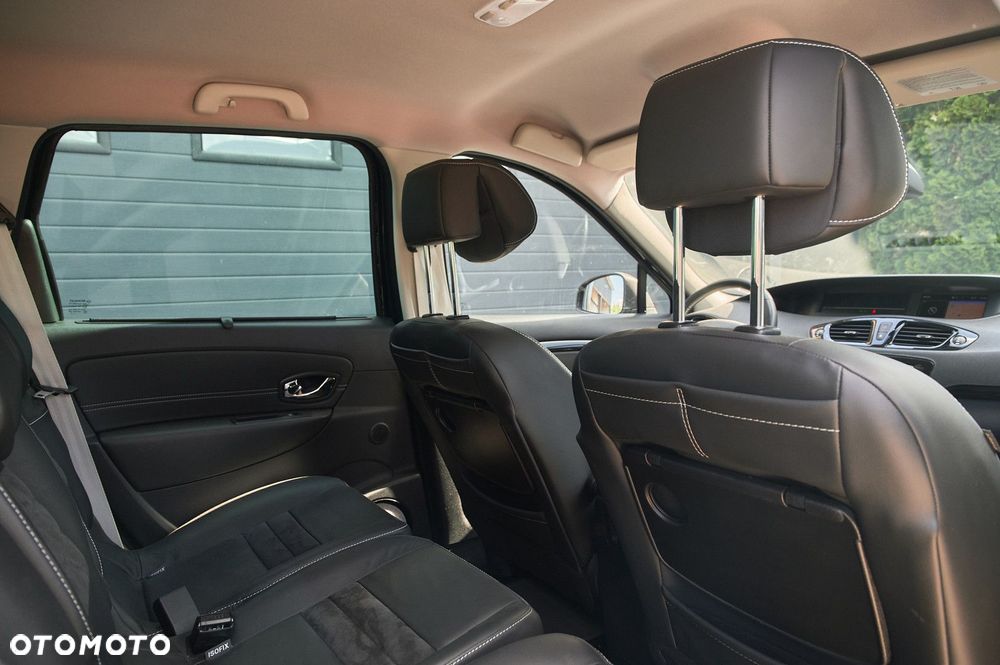 Renault Grand Scenic - 22
