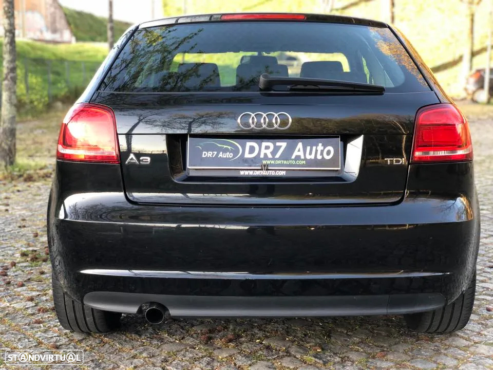 Audi A3 1.6 TDI Sport - 4