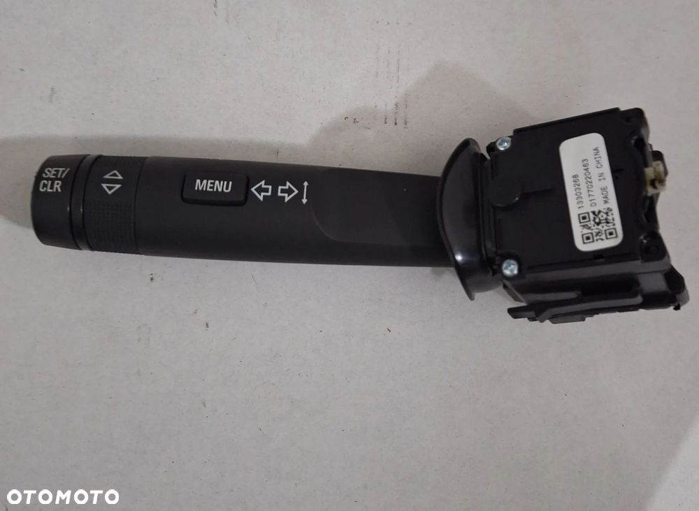 PRZEŁACZNIKI POD KIEROWNICĘ, MANETKI- OPEL ASTRA J - 2