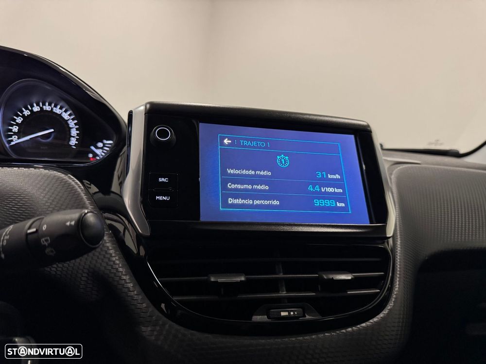 Peugeot 2008 1.6 BlueHDi Active - 33