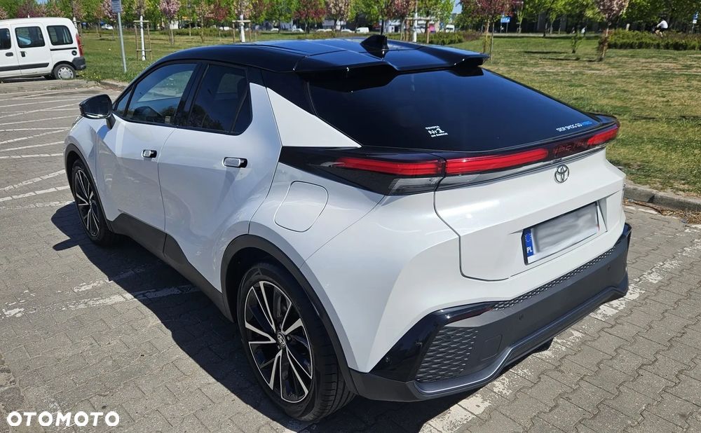 Toyota C-HR 1.8 Hybrid Executive - 1