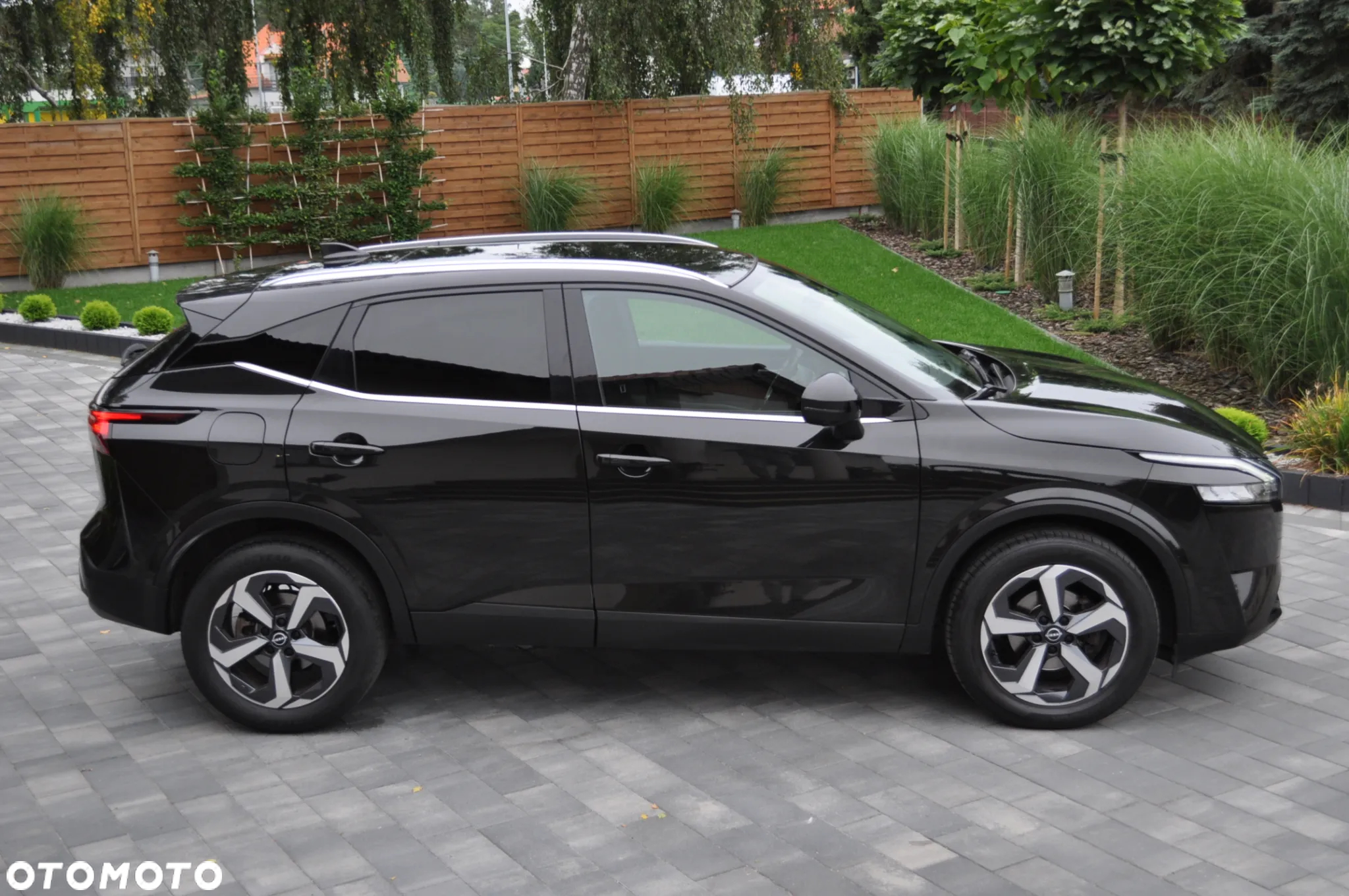 Nissan Qashqai 1.3 DIG-T MHEV Xtronic Tekna - 23