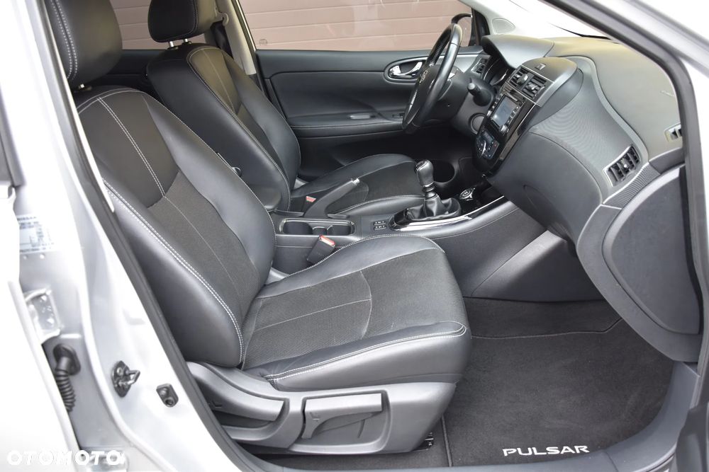 Nissan Pulsar 1.6 DIG-T Tekna - 19