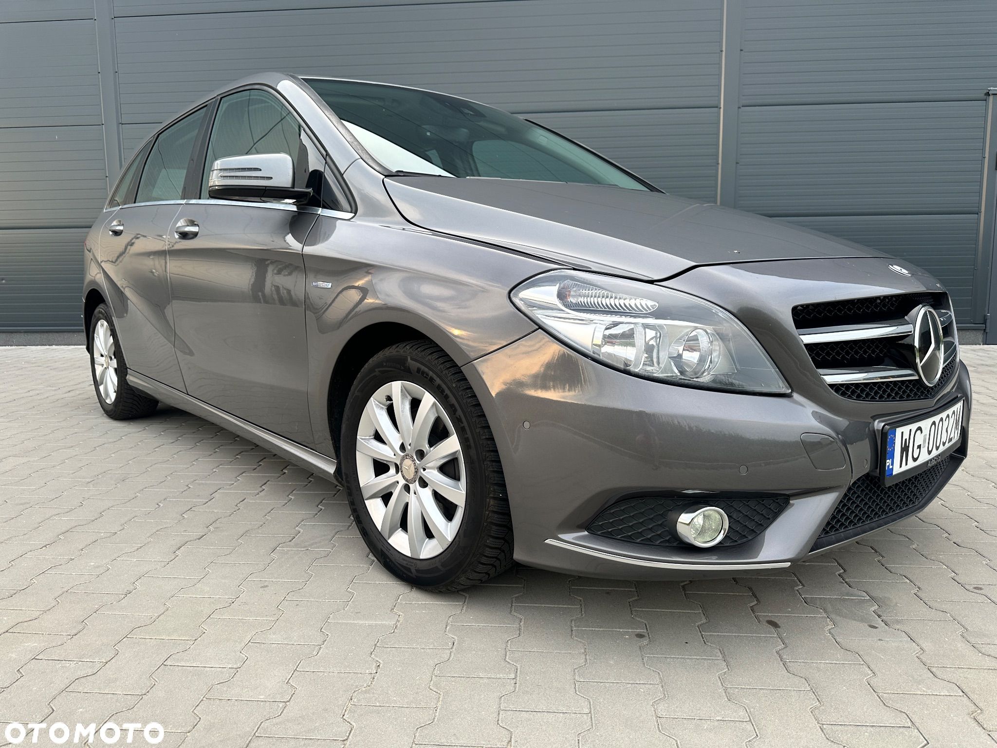 Mercedes-Benz Klasa B 180 (BlueEFFICIENCY) 7G-DCT - 1