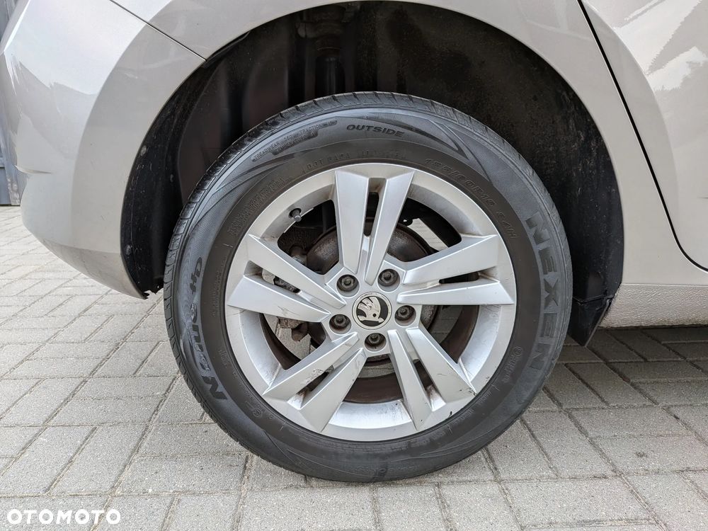 Skoda Fabia - 5