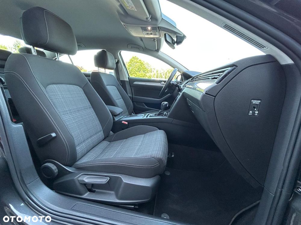 Volkswagen Passat 1.5 TSI EVO Business DSG - 18