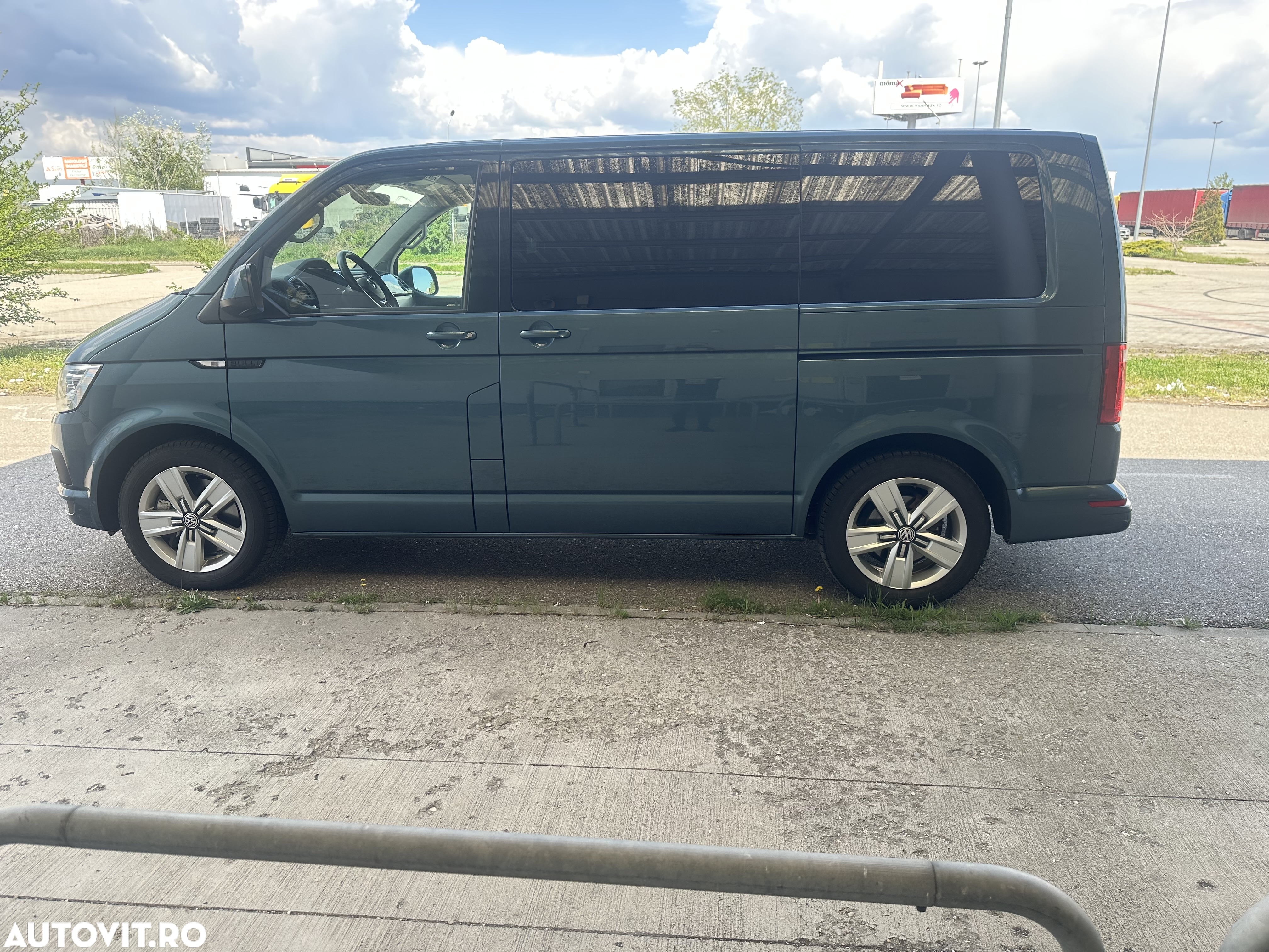 Volkswagen Multivan - 3
