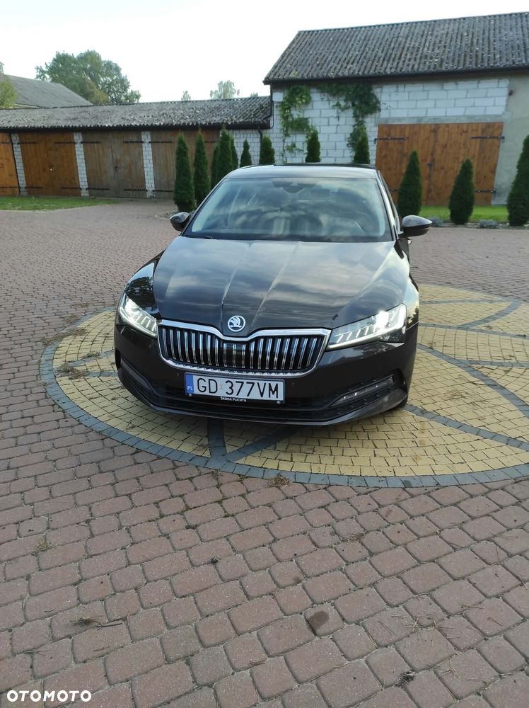 Skoda Superb 2.0 TDI Ambition DSG - 14