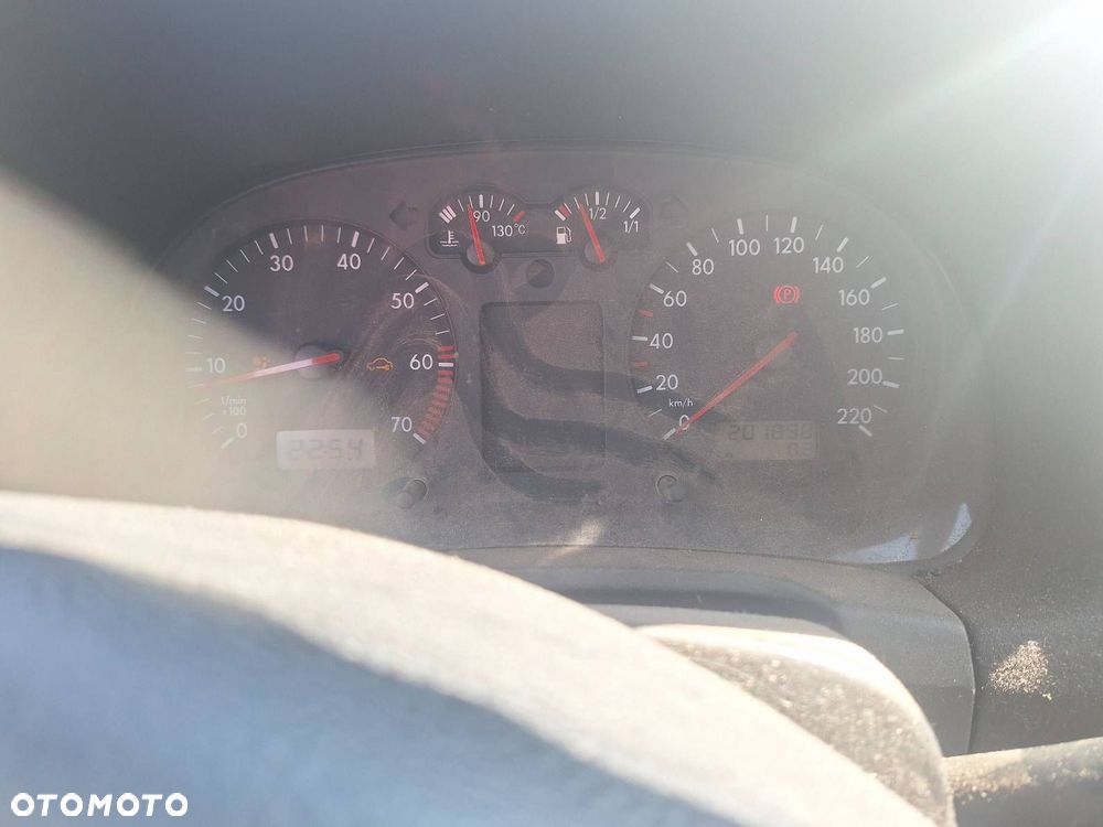 SILNIK BENZYNOWY SŁUPEK VOLKSWAGEN GOLF IV 1.4 16V AKQ ID: 232528 - 6