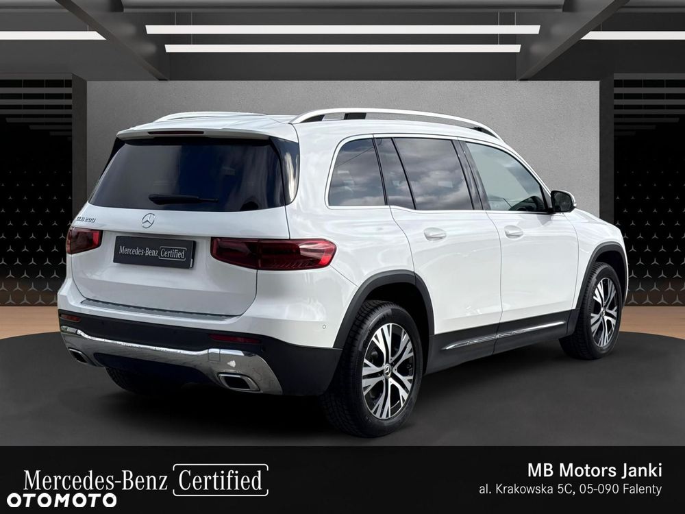 Mercedes-Benz GLB - 7
