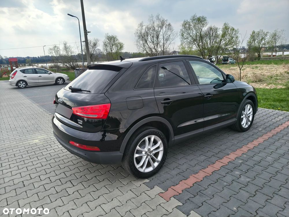 Audi Q3 - 4