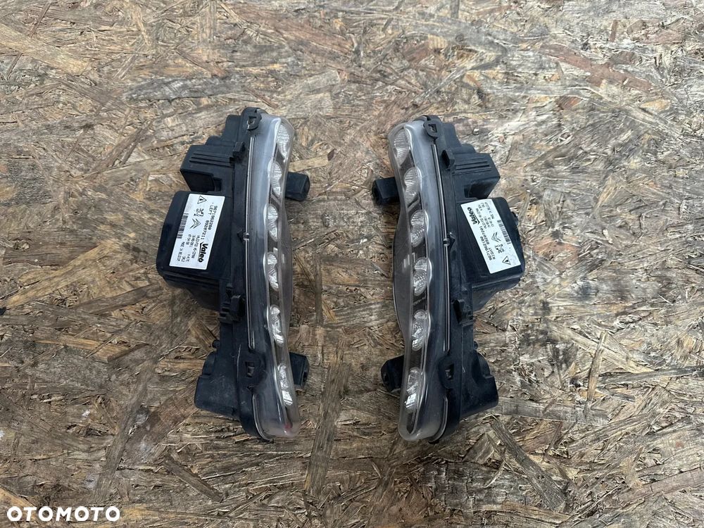 LED  LEWY PRAWY CITROEN DS3  9671962280  9671962180 - 1