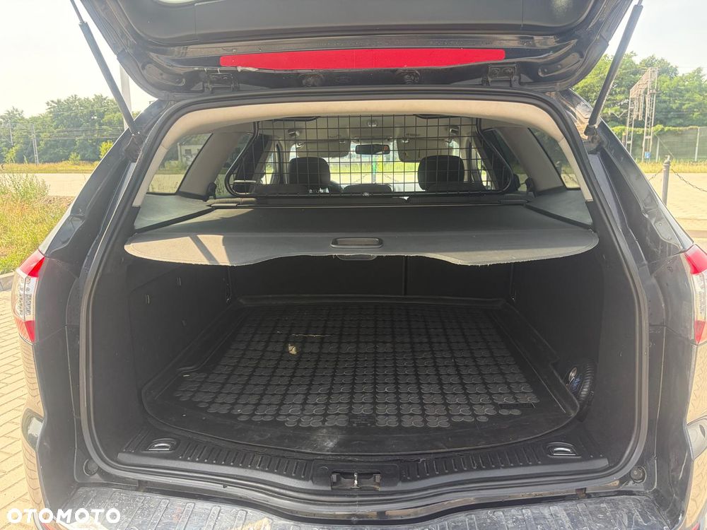 Ford Mondeo 2.0 TDCi Titanium - 13