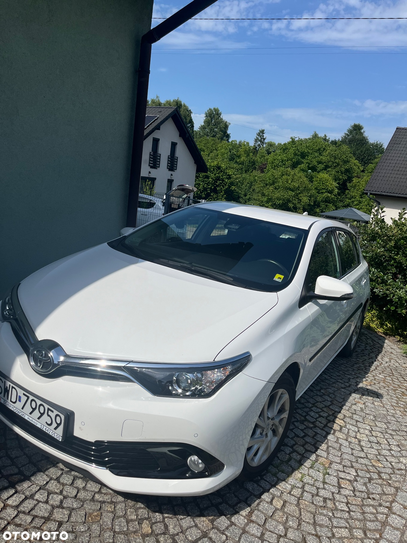 Toyota Auris 1.6 Premium - 2