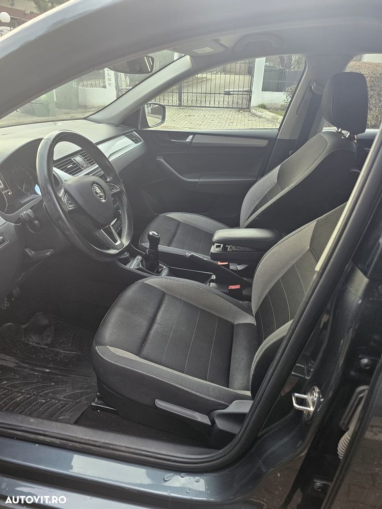 Skoda RAPID - 5