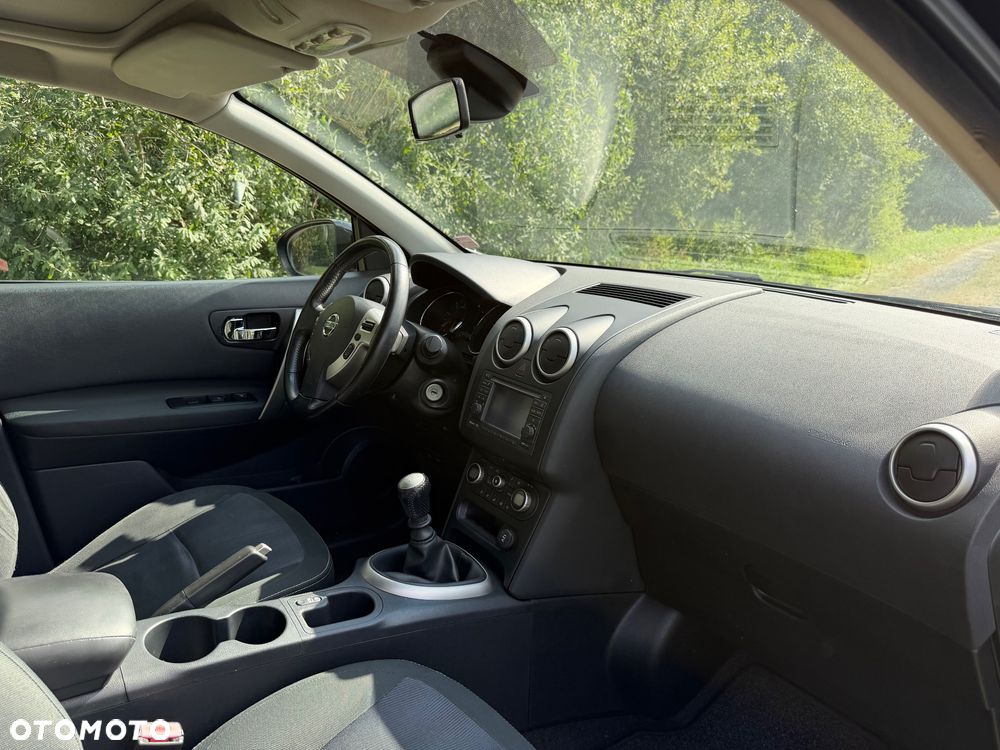 Nissan Qashqai 2.0 dCi DPF tekna - 13