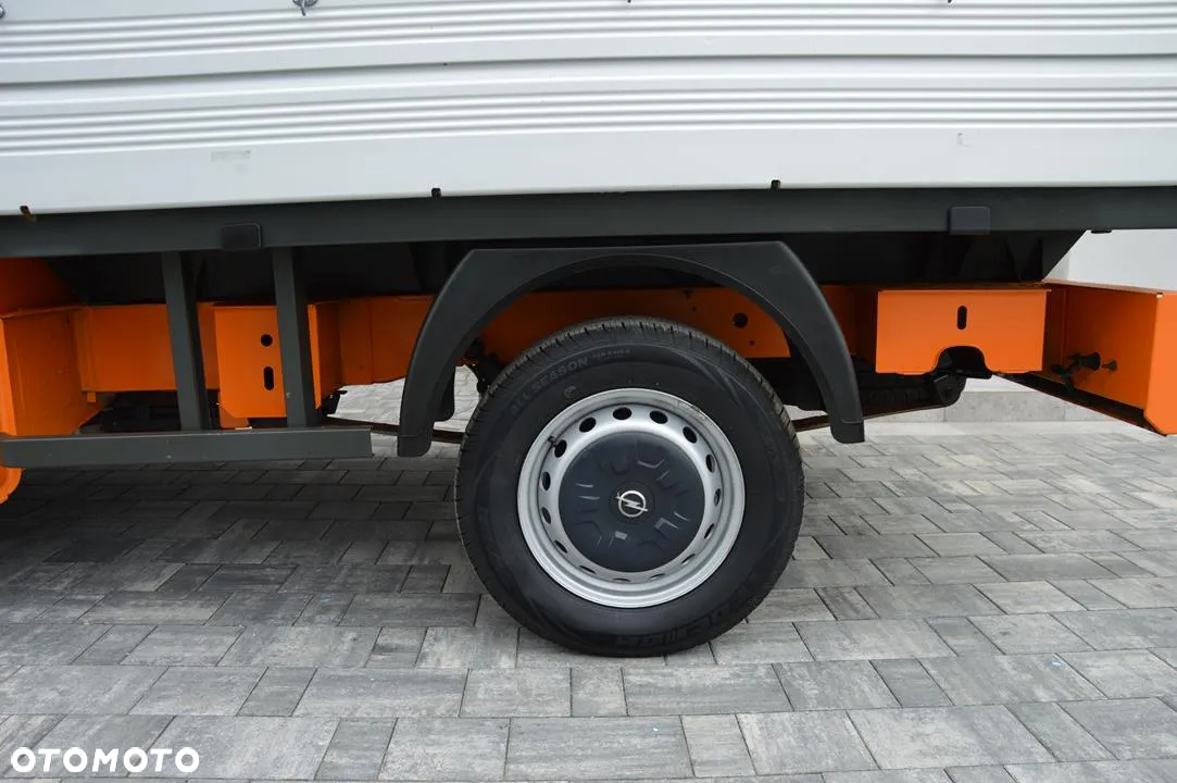 Opel Movano - 29
