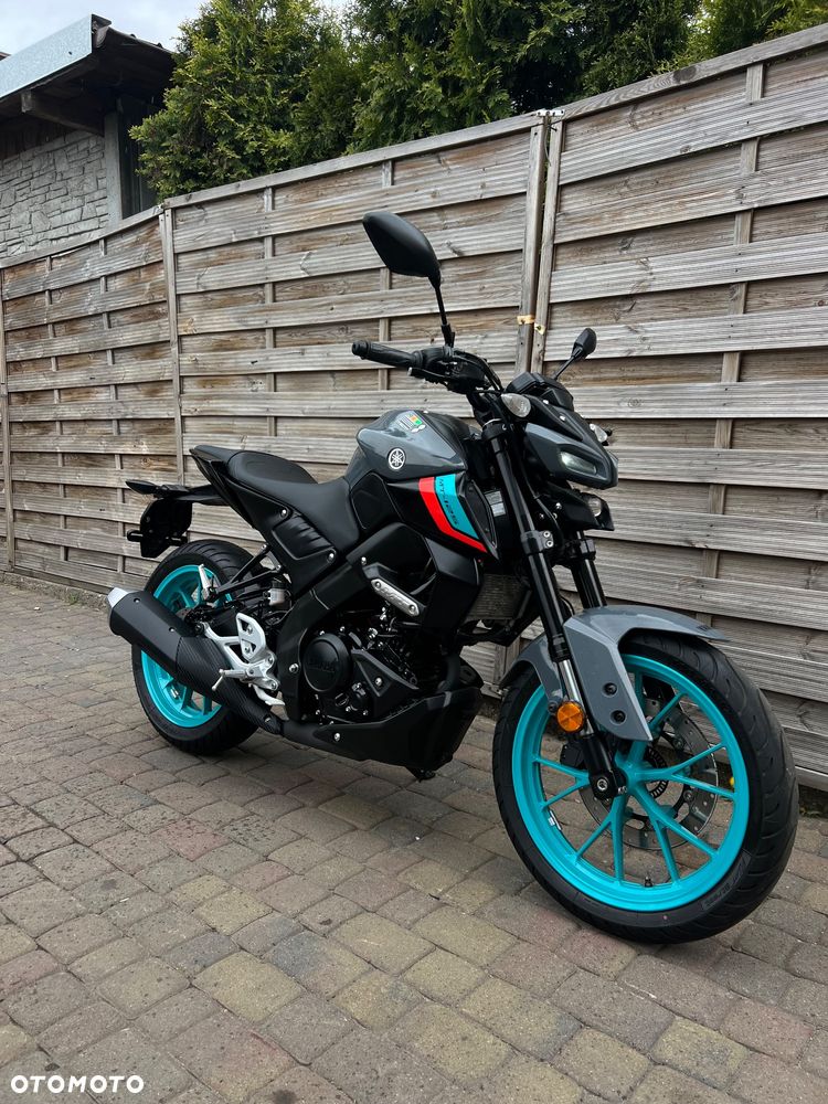 Yamaha MT - 2