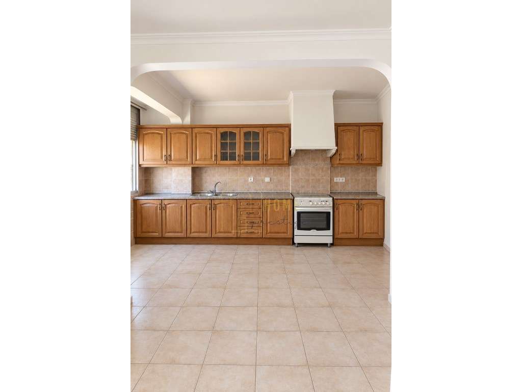 Apartamento T3 Arrendamento no Barreiro - Grande imagem: 2/17