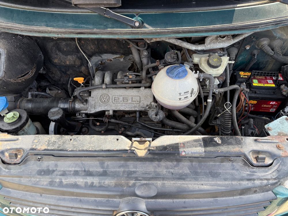 Volkswagen Multivan Standard - 11