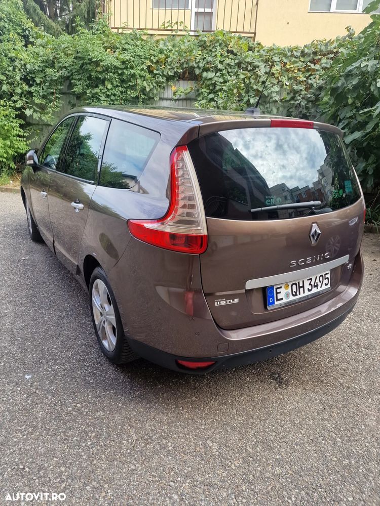 Renault Grand Scenic dCi 130 FAP Dynamique - 3