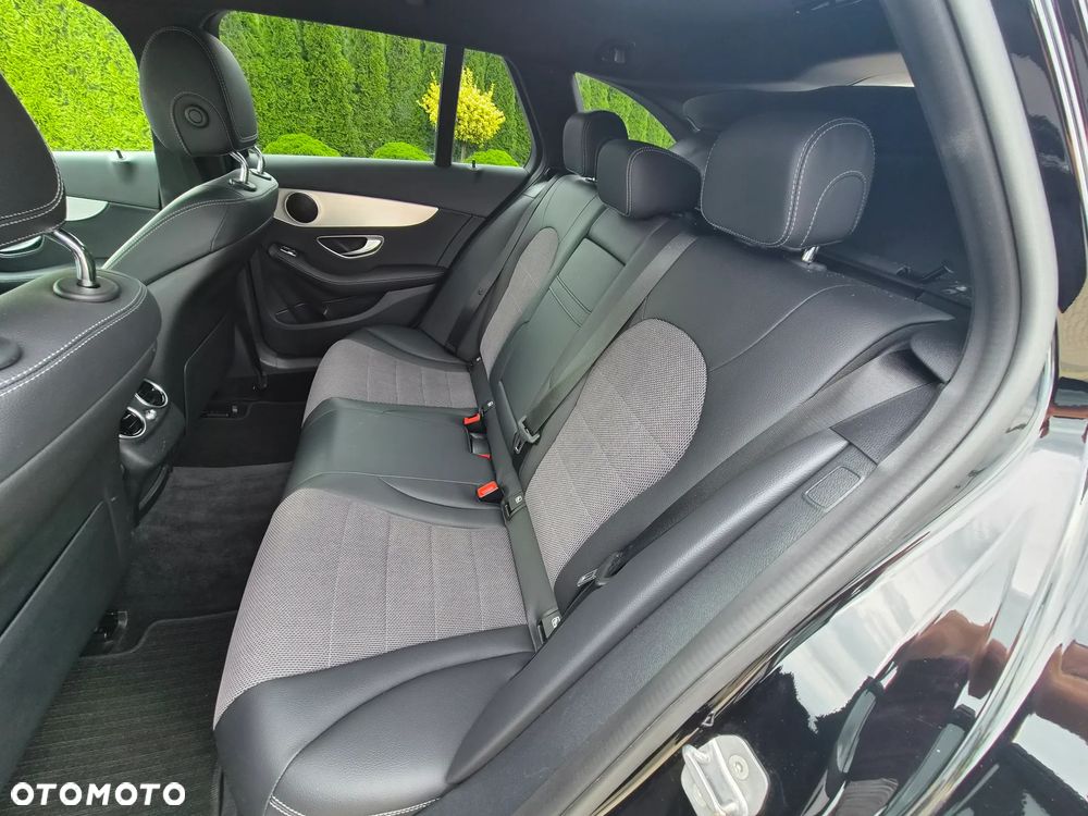 Mercedes-Benz Klasa C 200 d 9G-TRONIC - 10