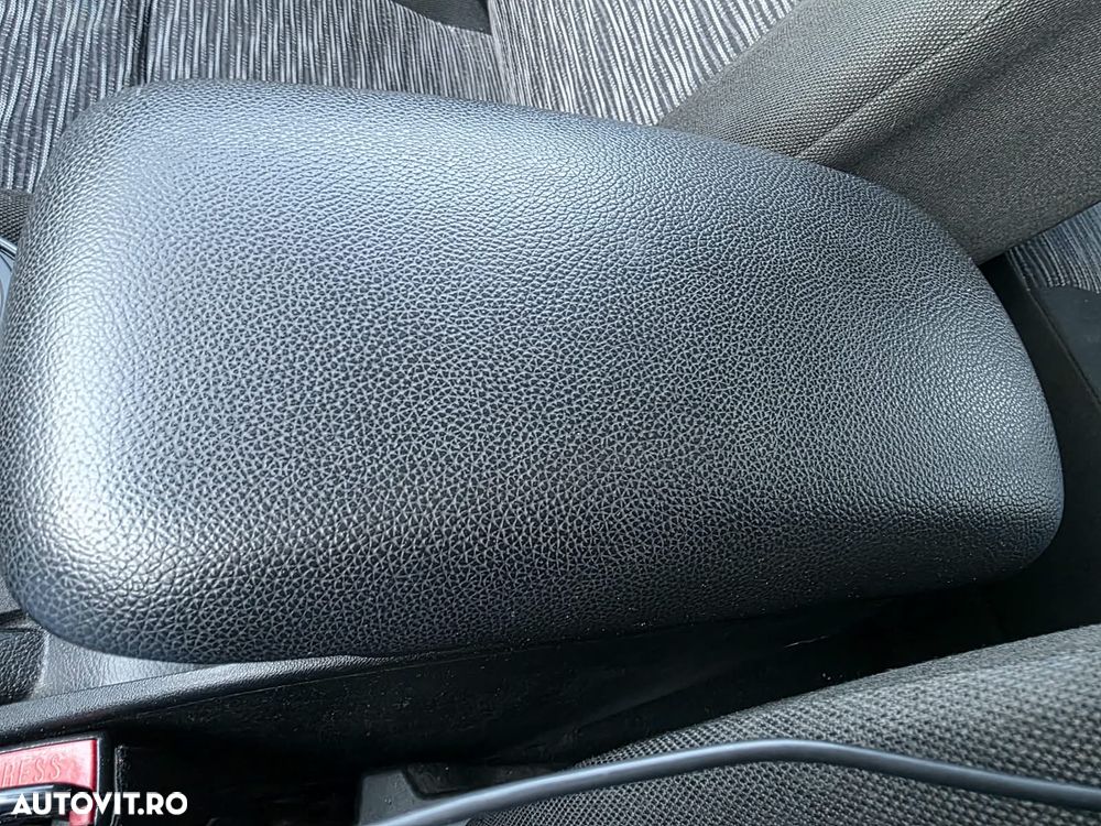Kia Pro Ceed - 9