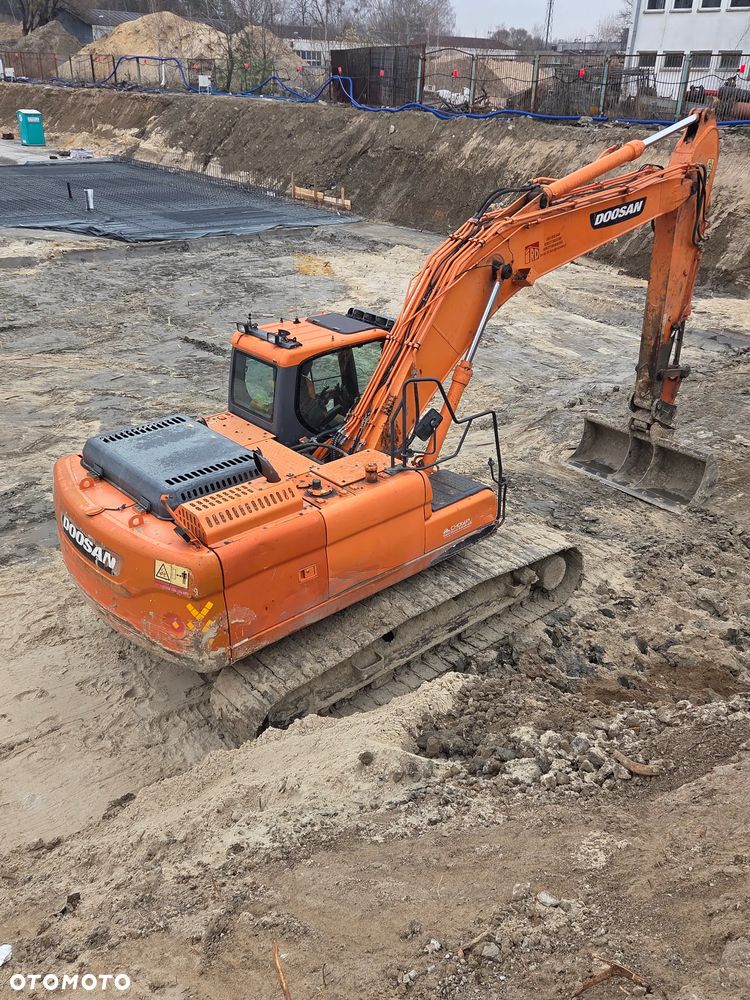 Doosan DX225 - 2