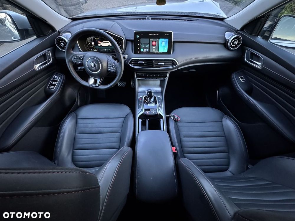 MG HS PHEV Luxury - 24