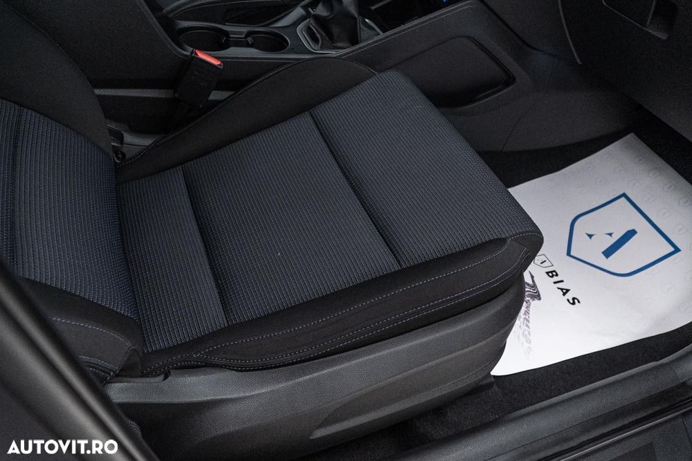 Hyundai Tucson blue 1.7 CRDi 2WD Advantage - 39