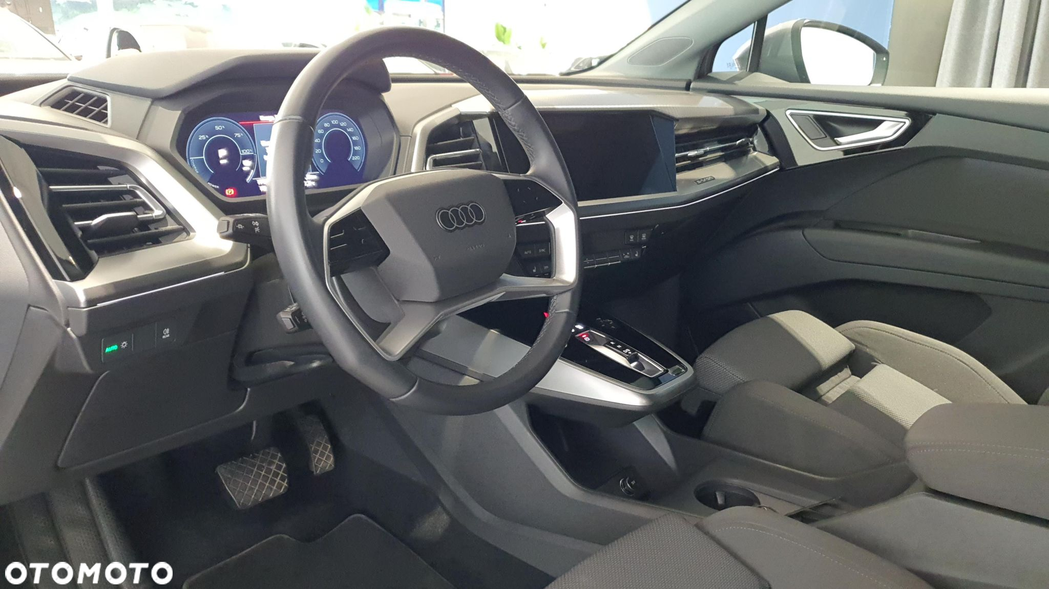 Audi Q4 e-tron - 9