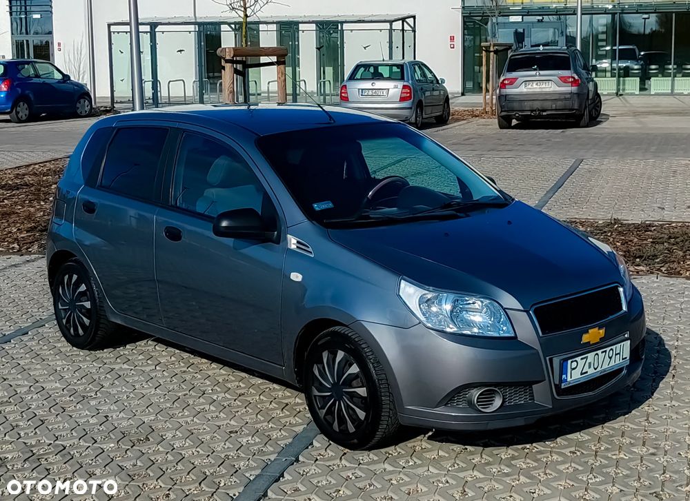 Chevrolet Aveo 1.2 16V Base / Classic - 2